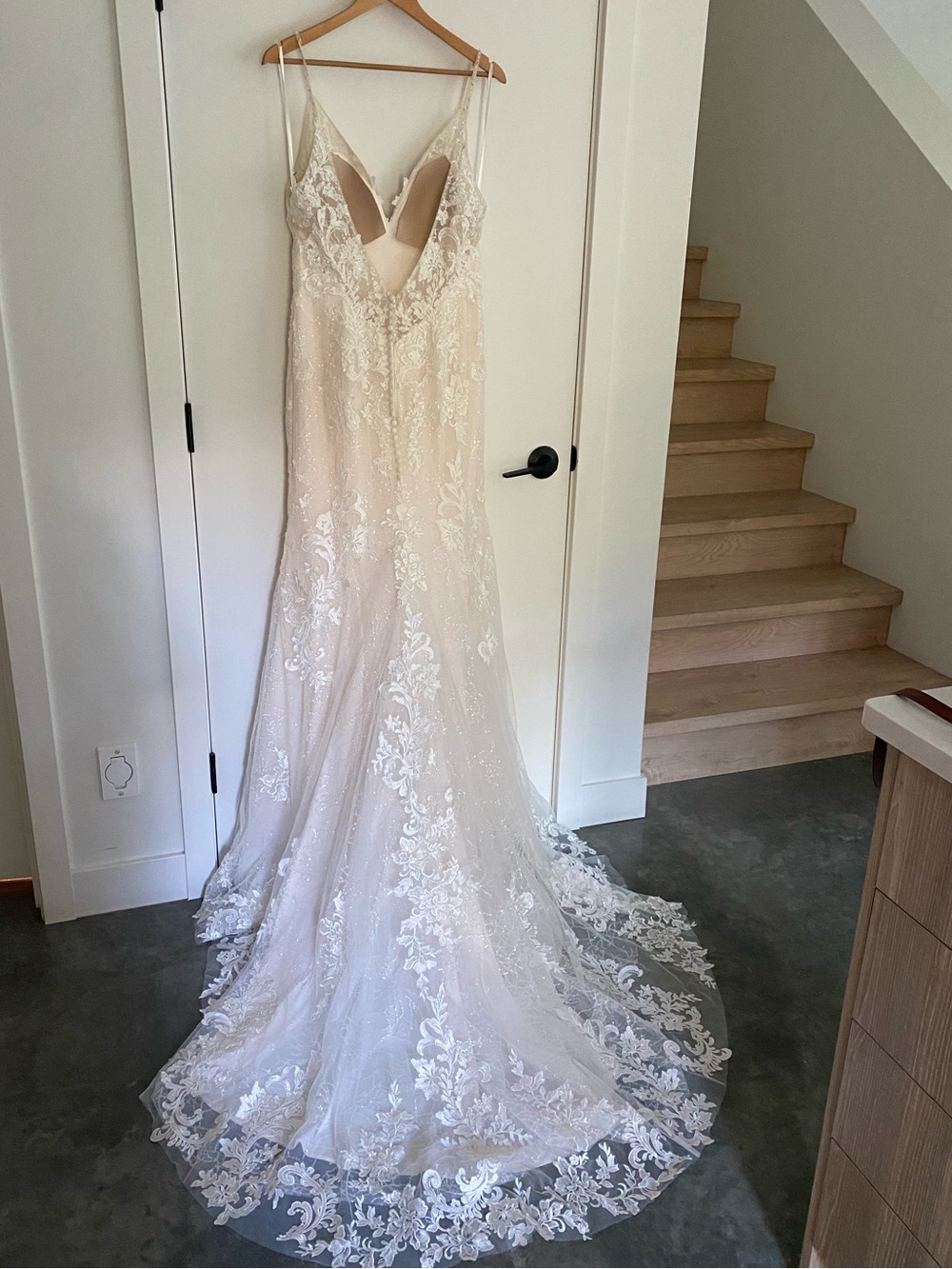Justin Alexander Felix 88311 Ivory Lace Wedding Dress
